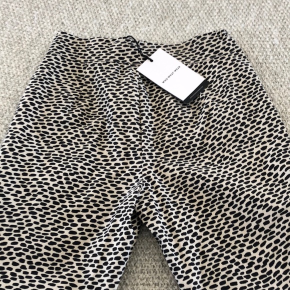 Size 4 Animal Spot Legging/Pants (never been worn) - Picture 3 of 6